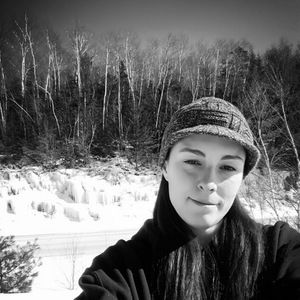 Meet your Posher, Stacy